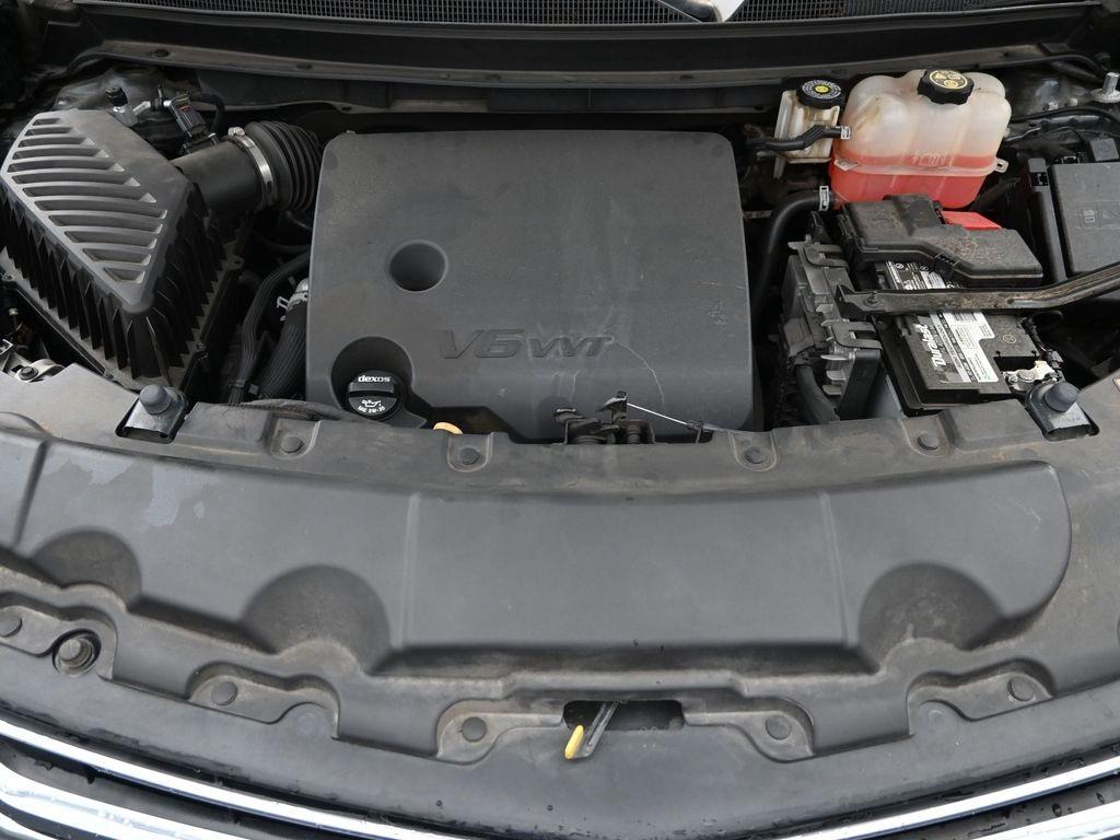 used 2020 Chevrolet Traverse car, priced at $27,499
