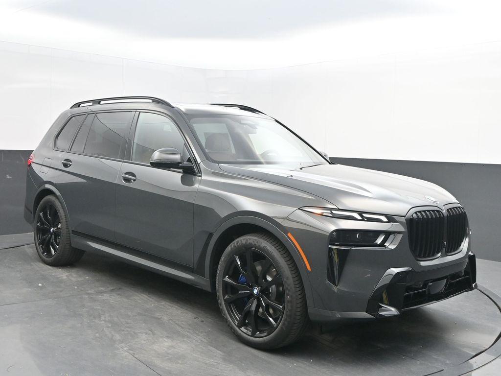 new 2026 BMW X7 car, priced at $104,685