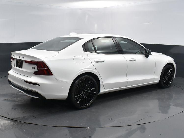 new 2024 Volvo S60 car, priced at $49,395
