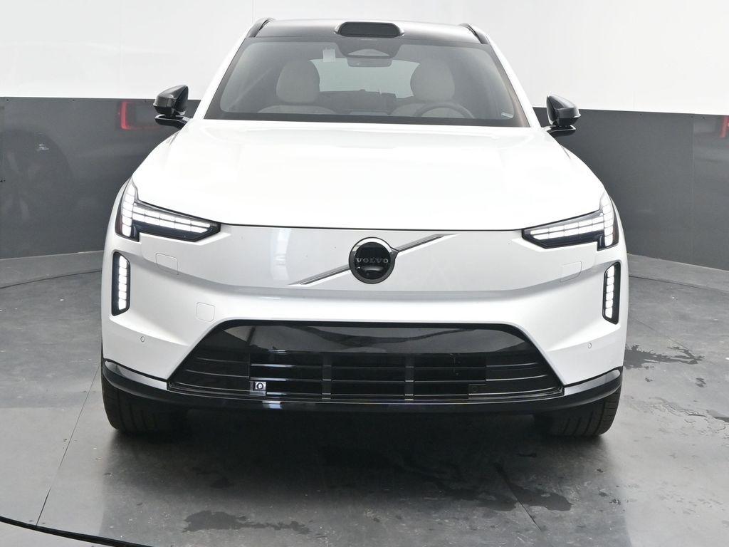 new 2025 Volvo EX90 car, priced at $88,825