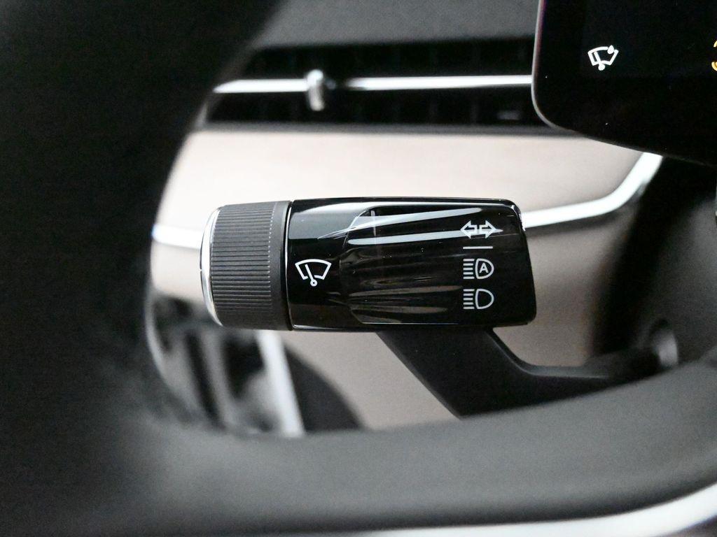new 2025 Volvo EX90 car, priced at $88,825