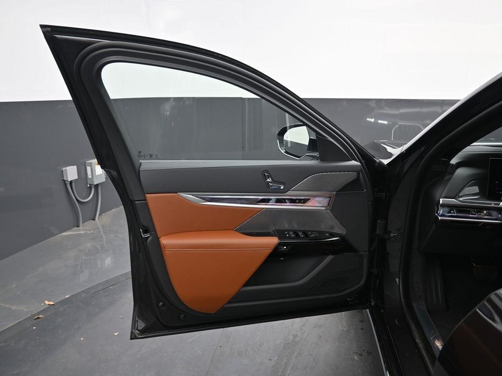new 2025 BMW i7 car, priced at $115,625