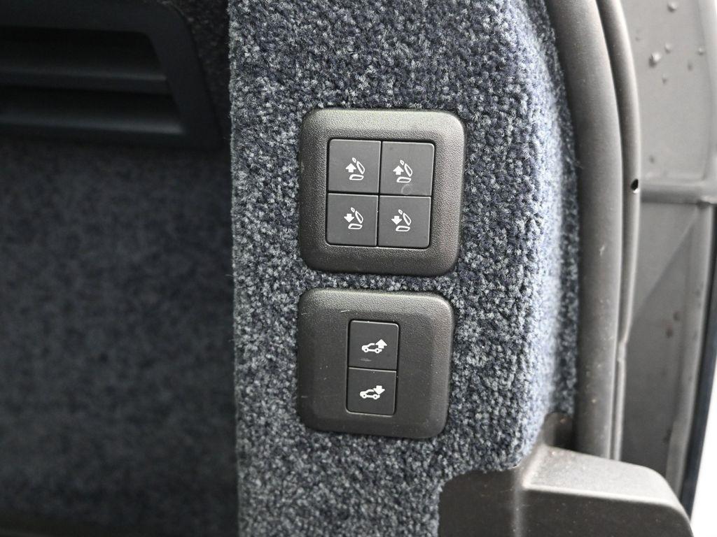 used 2022 Land Rover Range Rover car, priced at $66,995