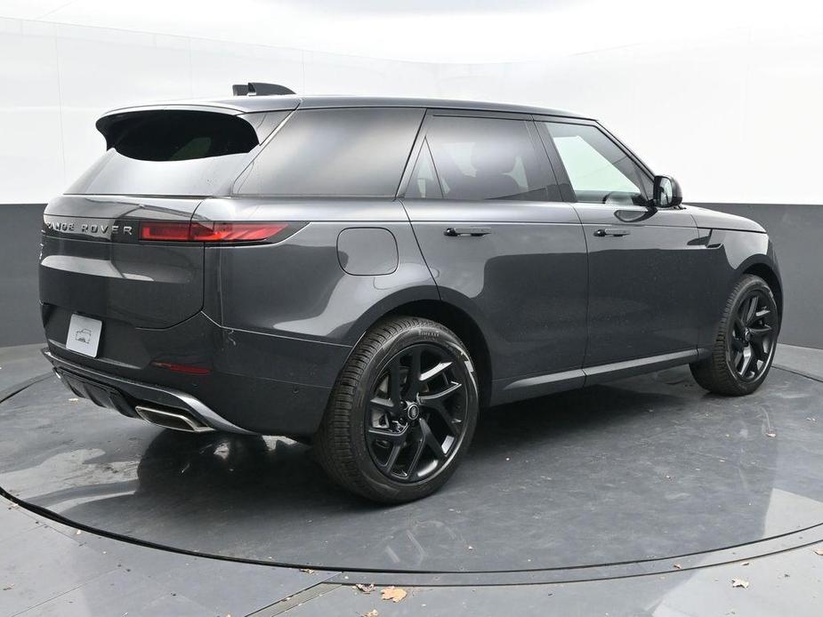 new 2025 Land Rover Range Rover Sport car, priced at $95,455