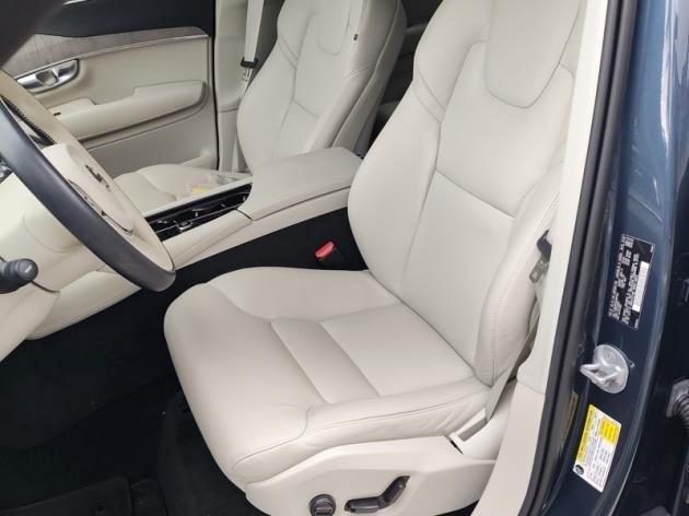 used 2024 Volvo XC90 car, priced at $47,998