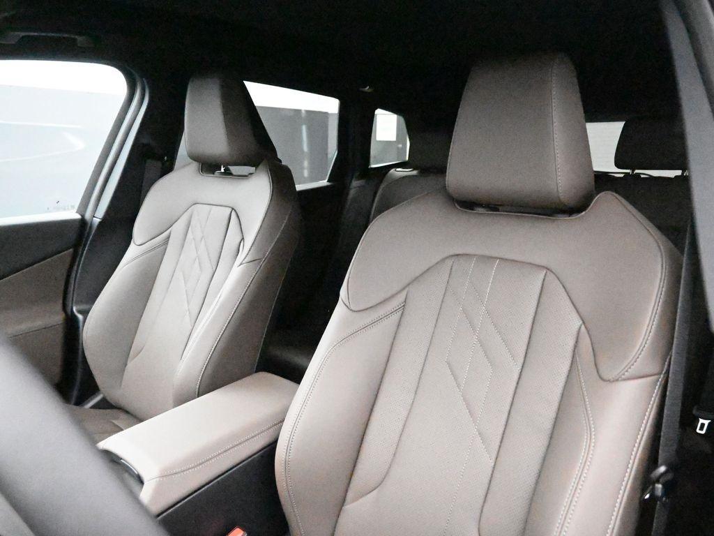 new 2025 BMW X3 car, priced at $55,775