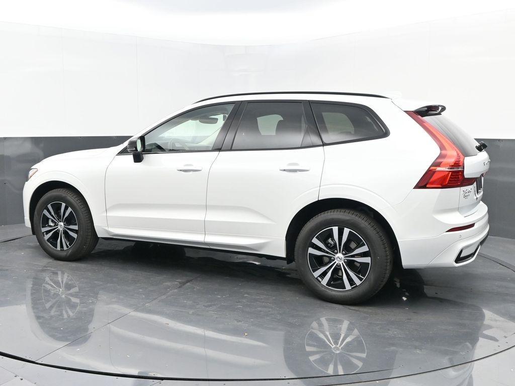 new 2025 Volvo XC60 car, priced at $48,345