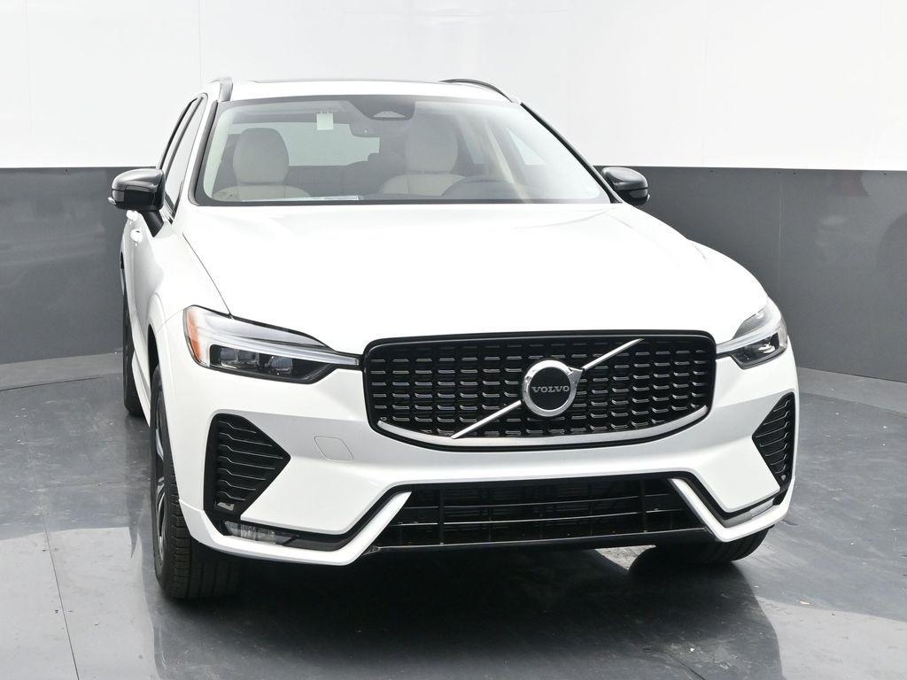 new 2025 Volvo XC60 car, priced at $48,345