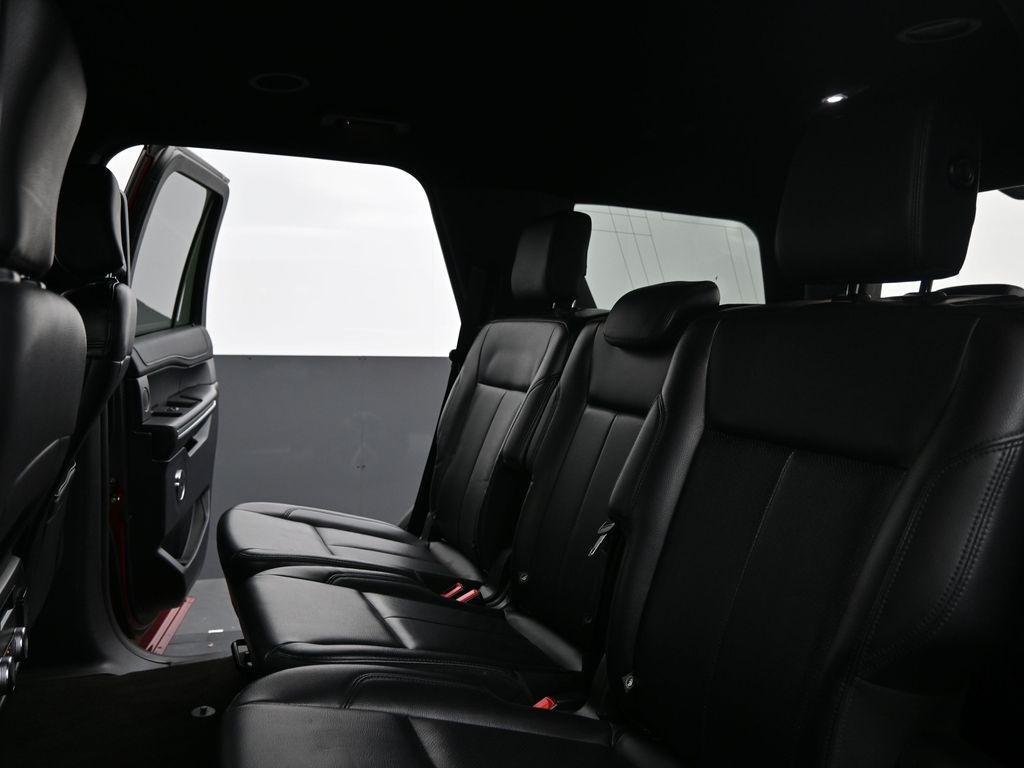 used 2019 Ford Expedition car, priced at $21,998