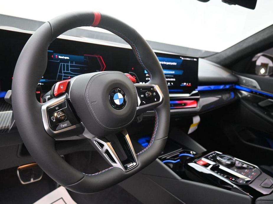 new 2025 BMW M5 car, priced at $131,125