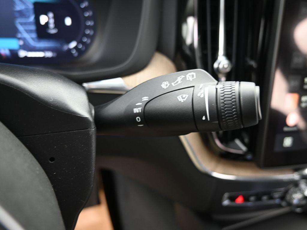 new 2026 Volvo XC60 car, priced at $55,985