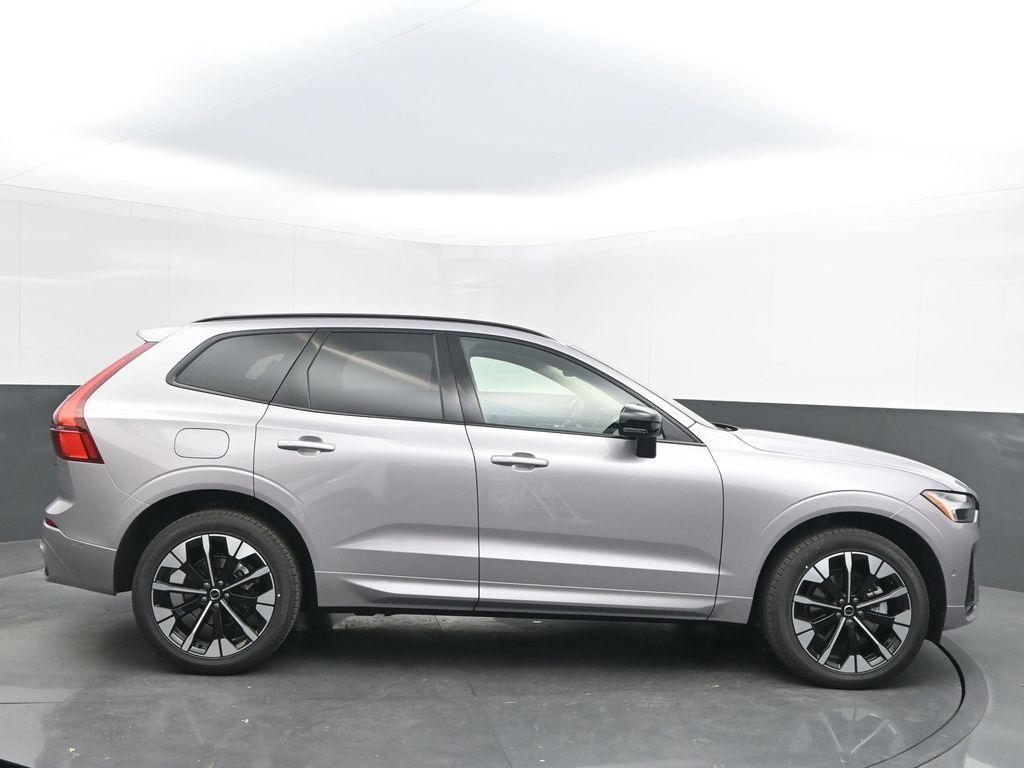 new 2026 Volvo XC60 car, priced at $55,985