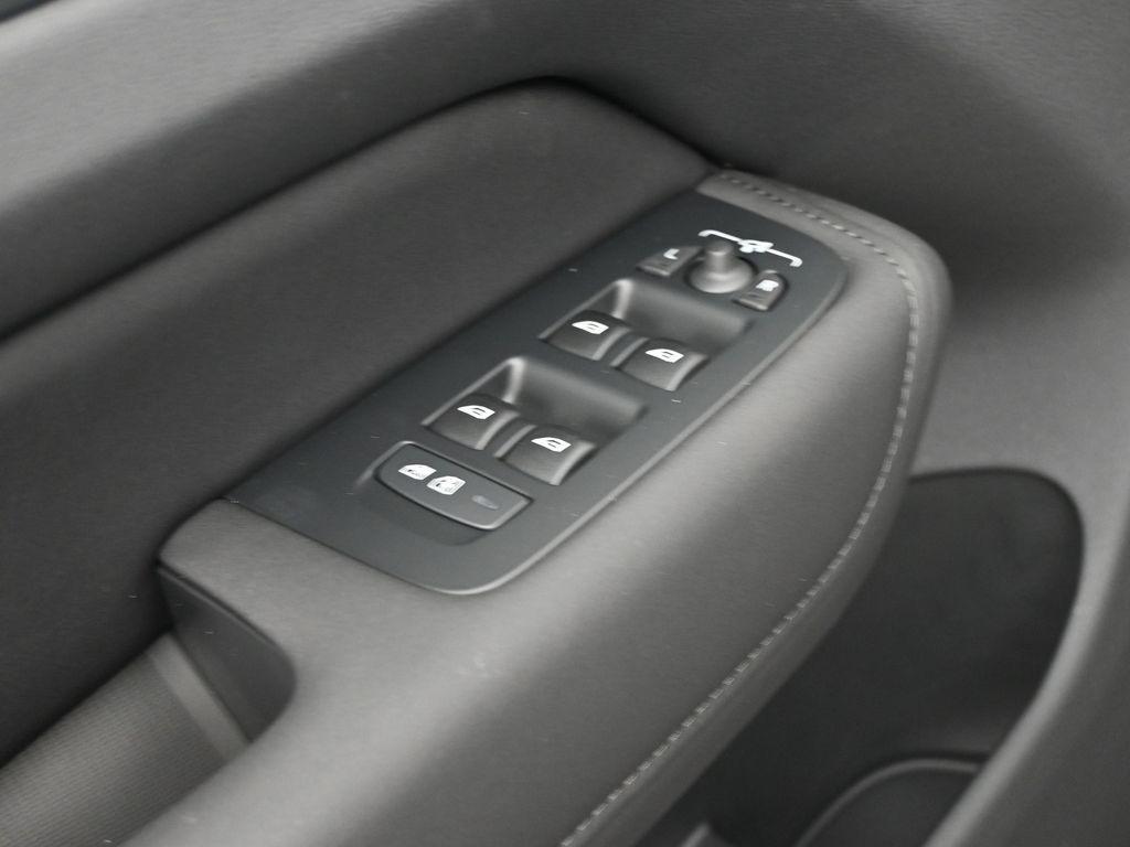 new 2026 Volvo XC60 car, priced at $55,985