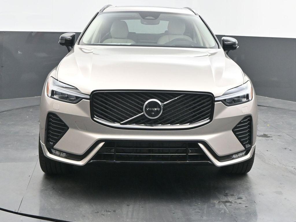 new 2026 Volvo XC60 car, priced at $63,935