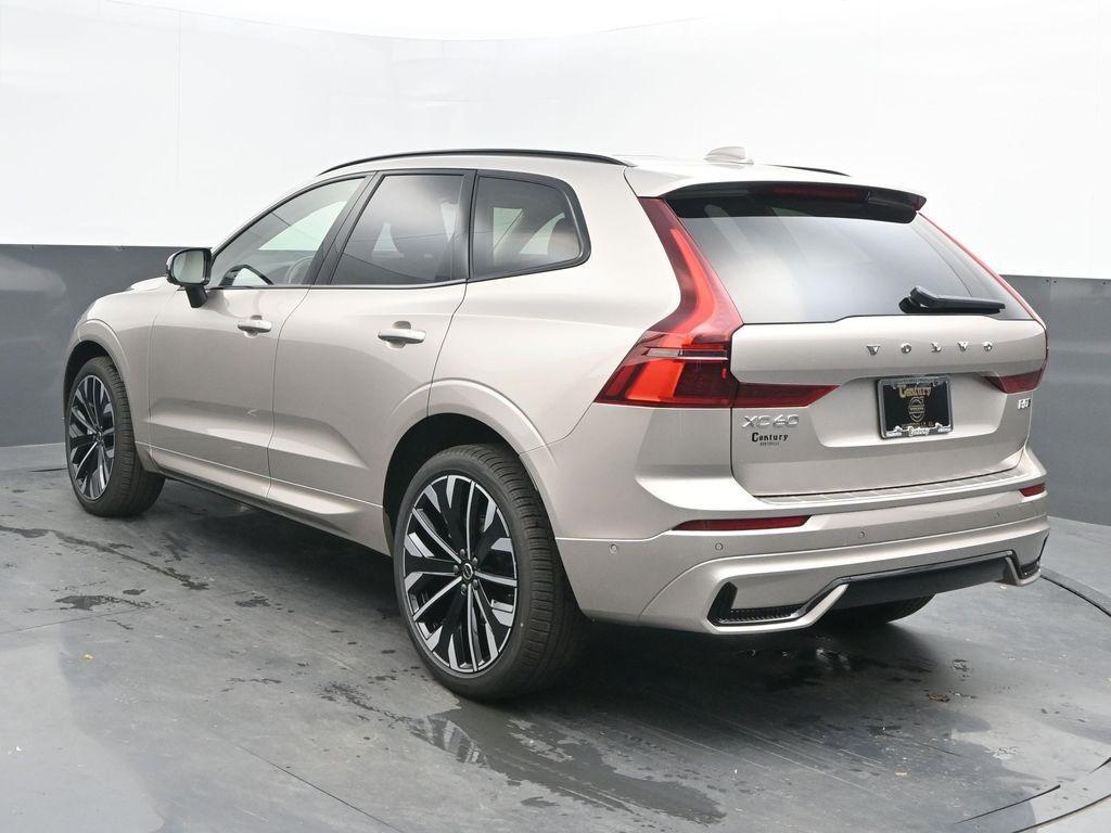 new 2026 Volvo XC60 car, priced at $63,935