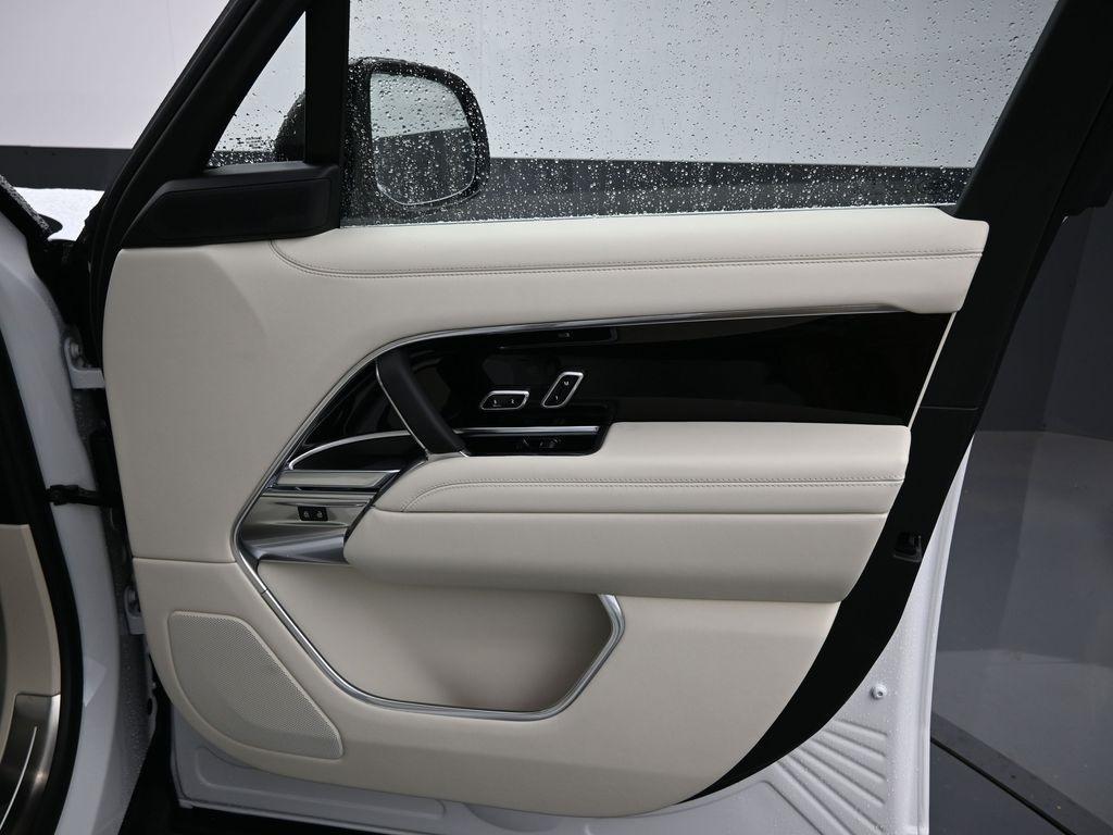 new 2025 Land Rover Range Rover car, priced at $122,510