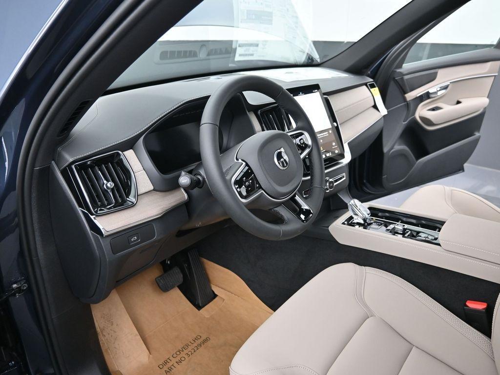 new 2025 Volvo XC90 car, priced at $65,555