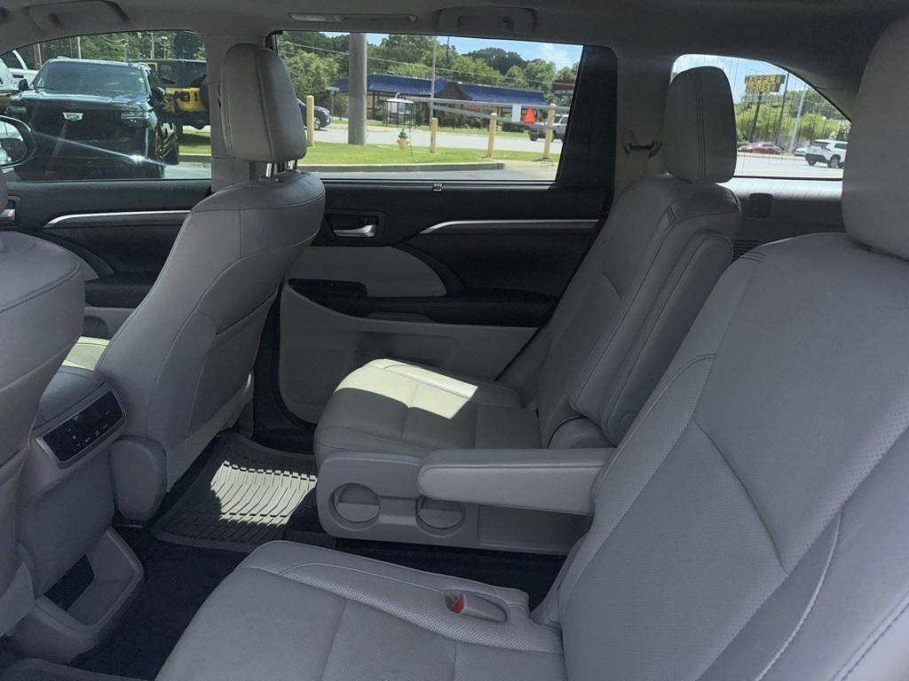 used 2017 Toyota Highlander car, priced at $20,599