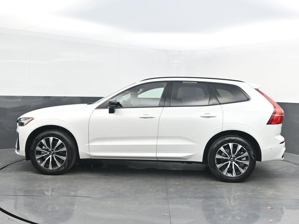 used 2025 Volvo XC60 car, priced at $45,998
