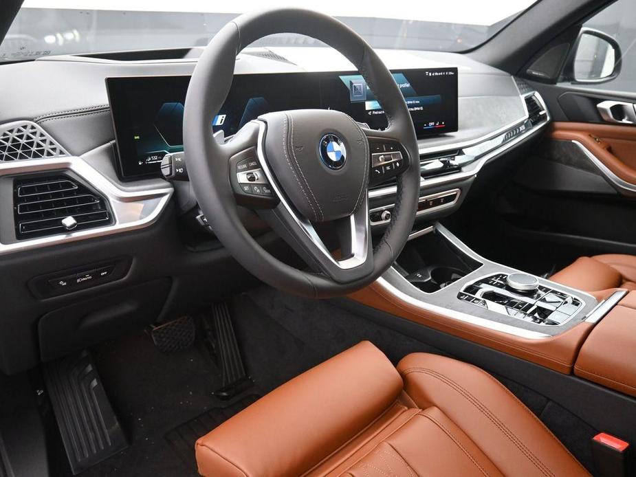 new 2025 BMW X5 PHEV car, priced at $81,240