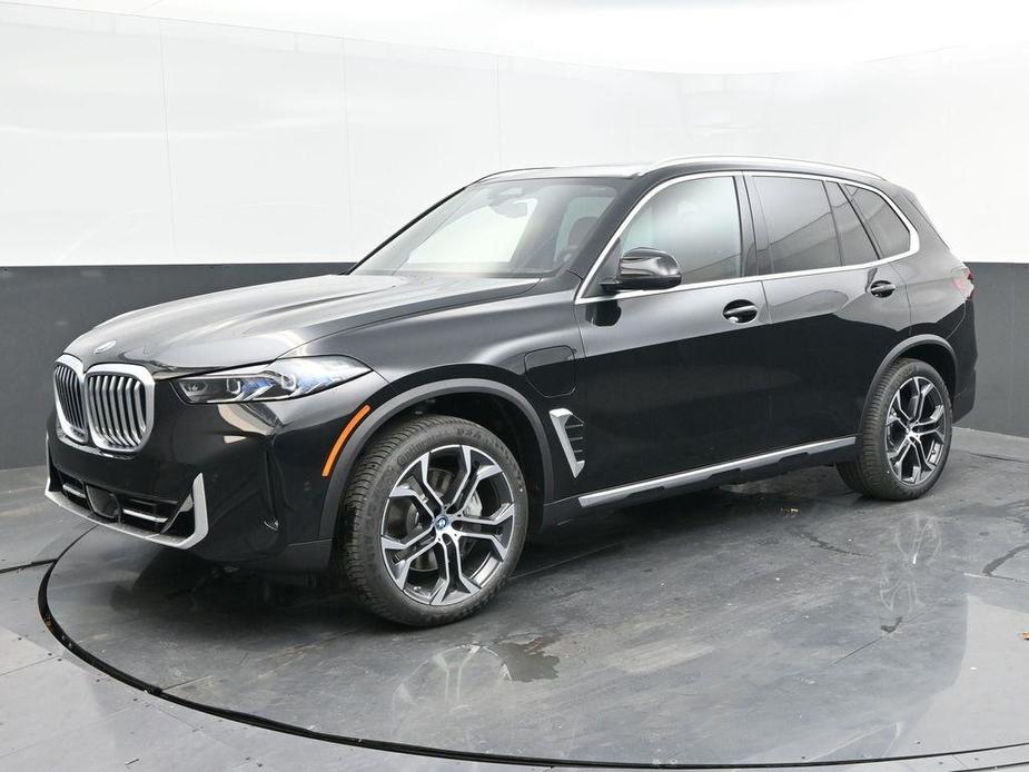 new 2025 BMW X5 PHEV car, priced at $81,240