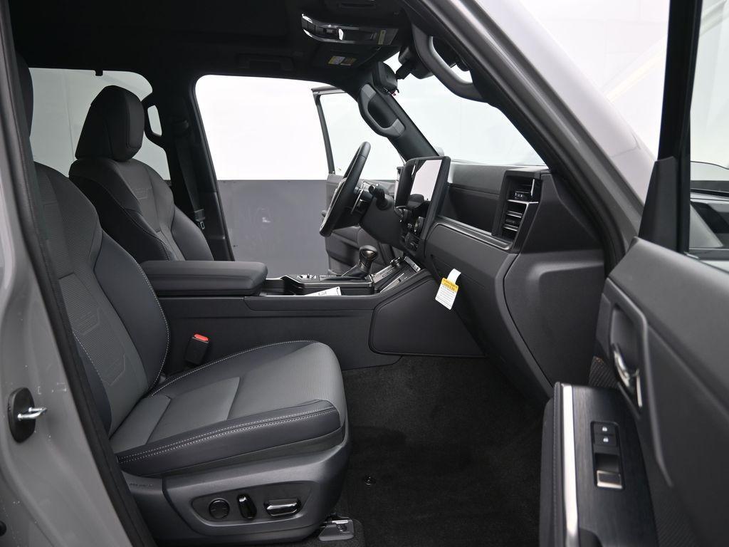 used 2025 Lexus GX 550 car, priced at $93,599