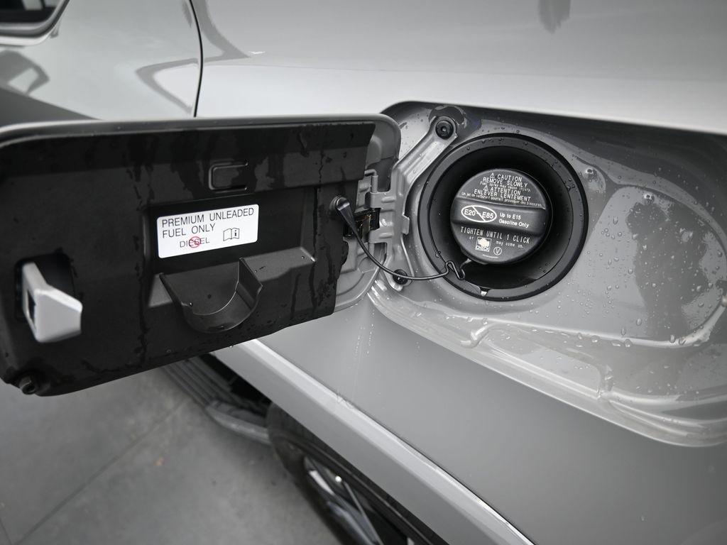 used 2025 Lexus GX 550 car, priced at $93,599