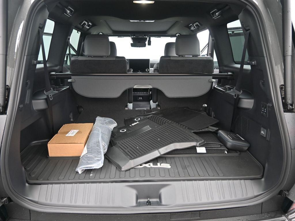 used 2025 Lexus GX 550 car, priced at $93,599