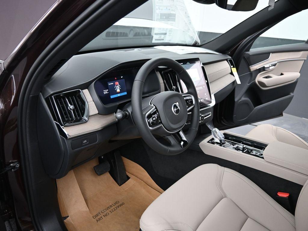 new 2025 Volvo XC90 car, priced at $60,545