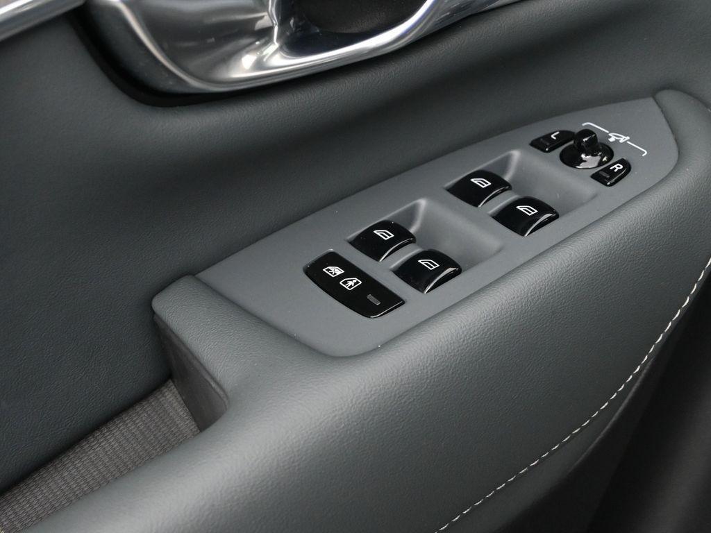 used 2022 Volvo XC90 Recharge Plug-In Hybrid car, priced at $49,498
