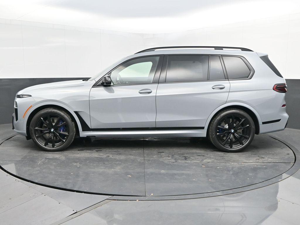 new 2025 BMW X7 car, priced at $120,600