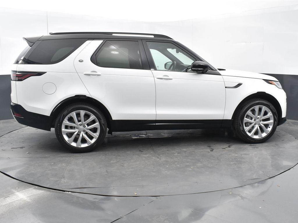 used 2024 Land Rover Discovery car, priced at $59,998