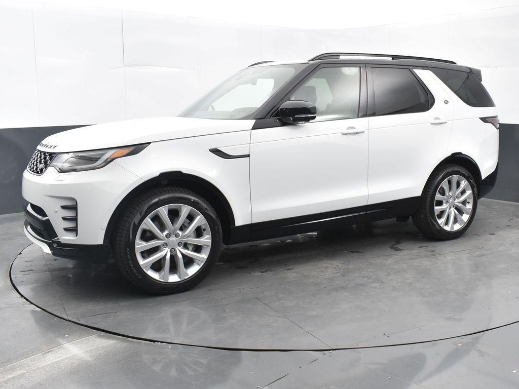 used 2024 Land Rover Discovery car, priced at $59,998