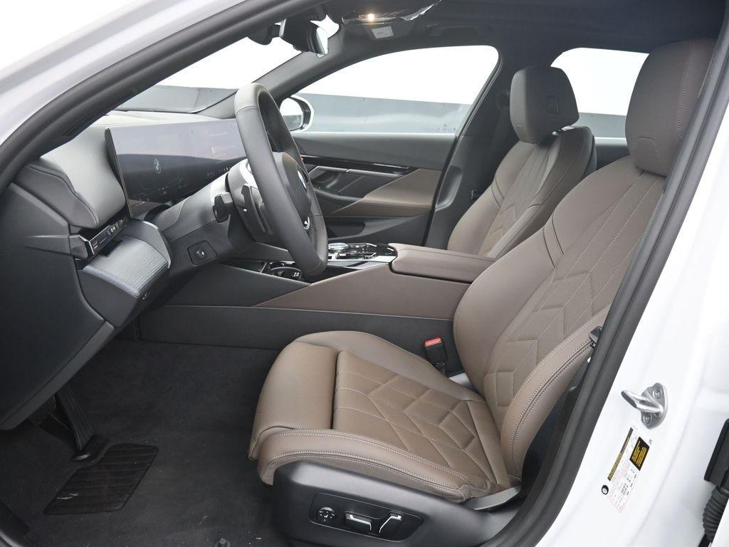 new 2025 BMW 530 car, priced at $59,875