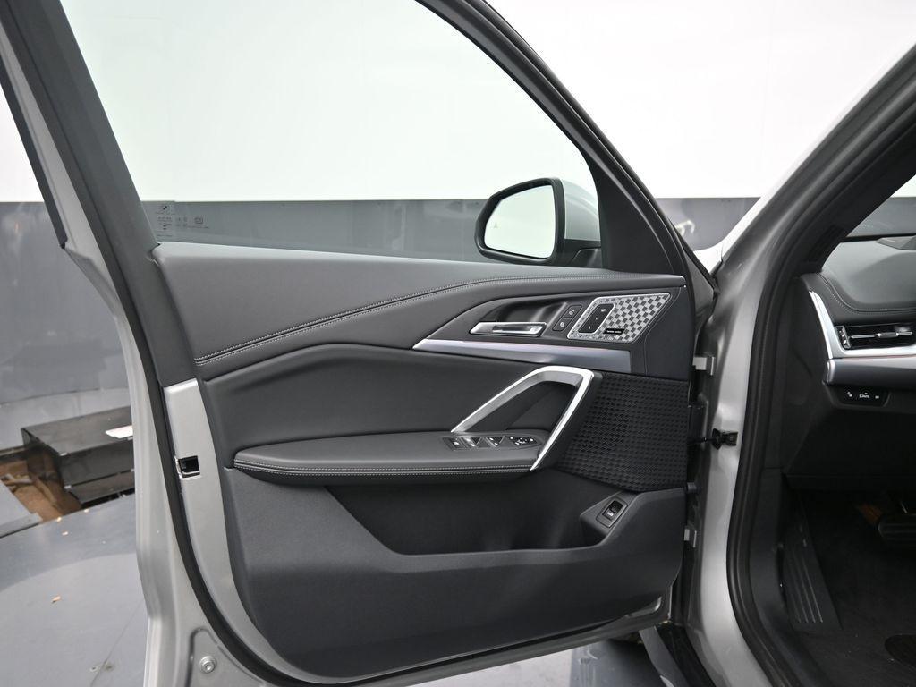 new 2025 BMW X1 car, priced at $47,925