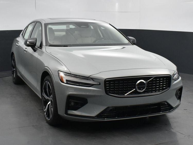 new 2024 Volvo S60 car, priced at $47,895