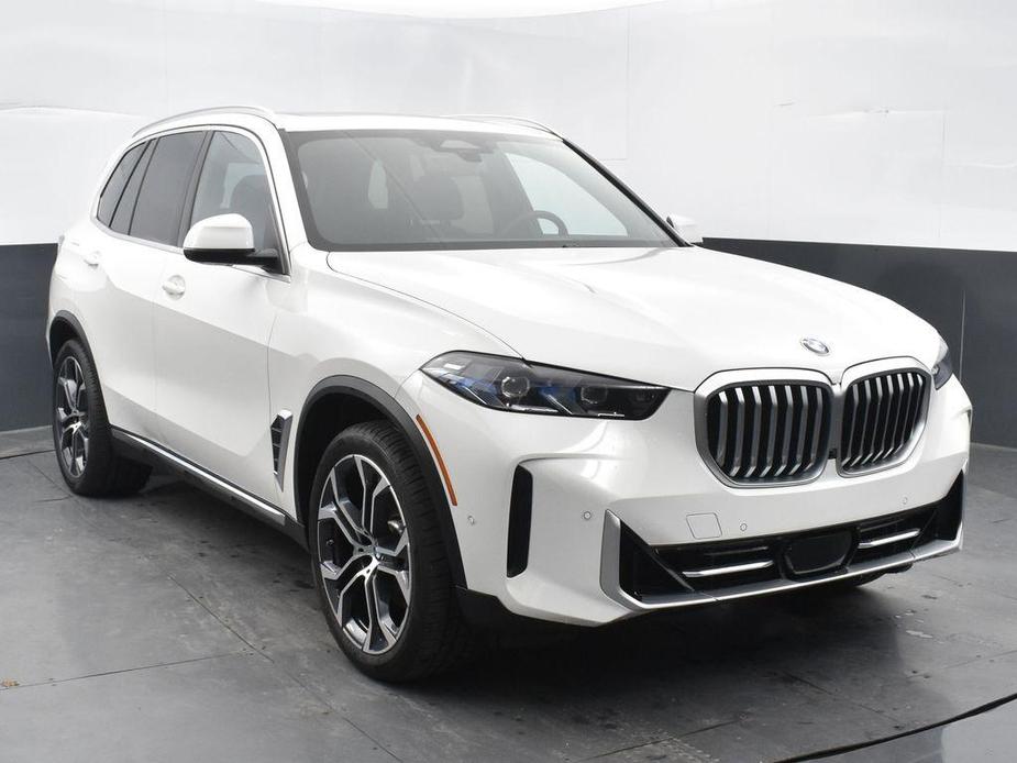 new 2024 BMW X5 car, priced at $66,995