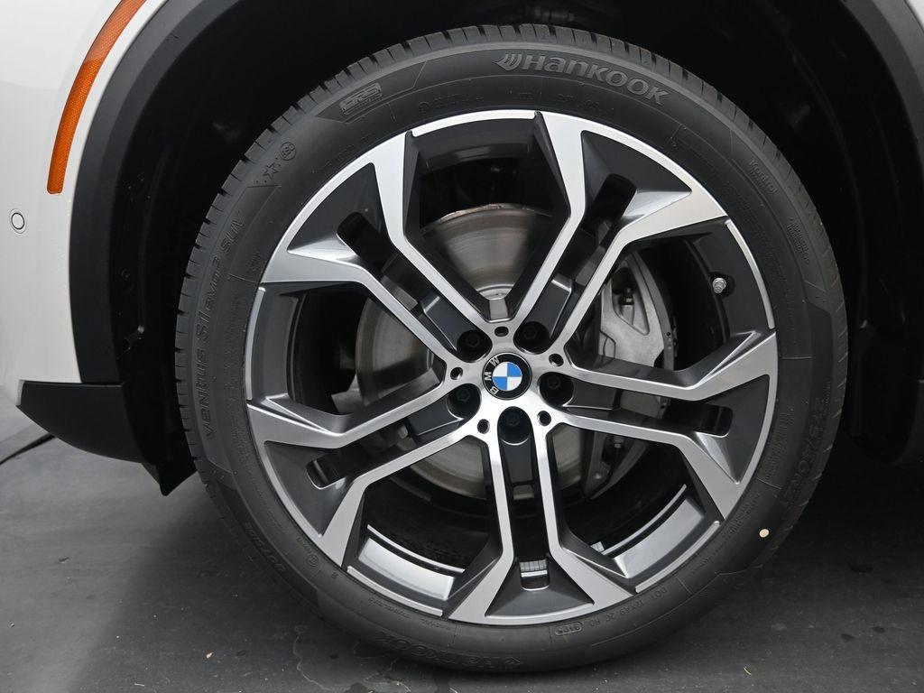 new 2026 BMW X5 PHEV car, priced at $83,550