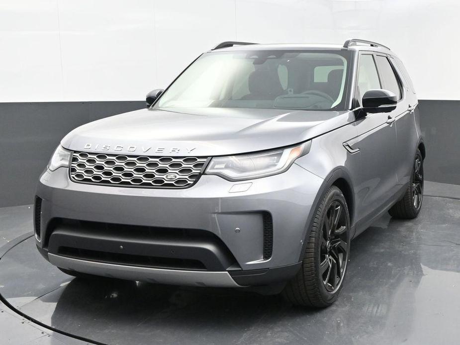 new 2024 Land Rover Discovery car, priced at $71,258