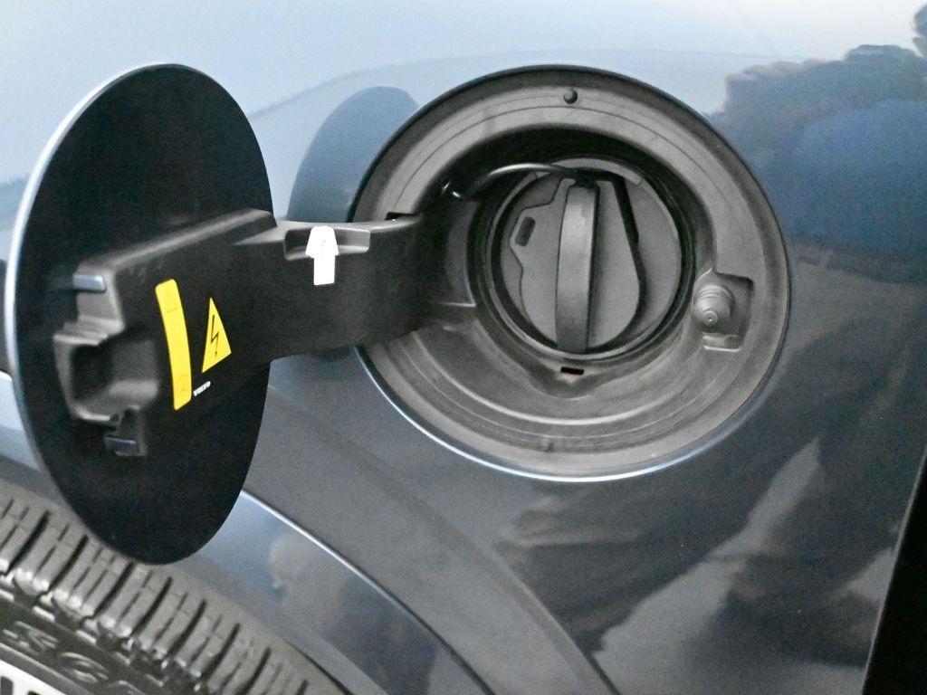 used 2024 Volvo XC90 Recharge Plug-In Hybrid car, priced at $52,994