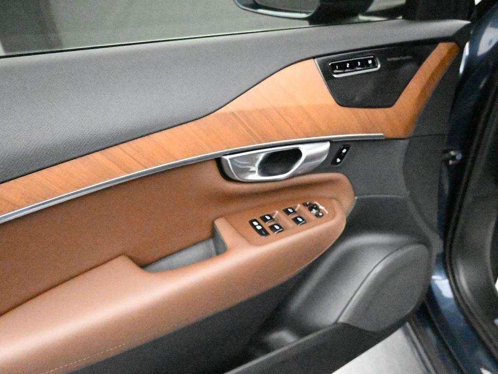 used 2024 Volvo XC90 Recharge Plug-In Hybrid car, priced at $52,994