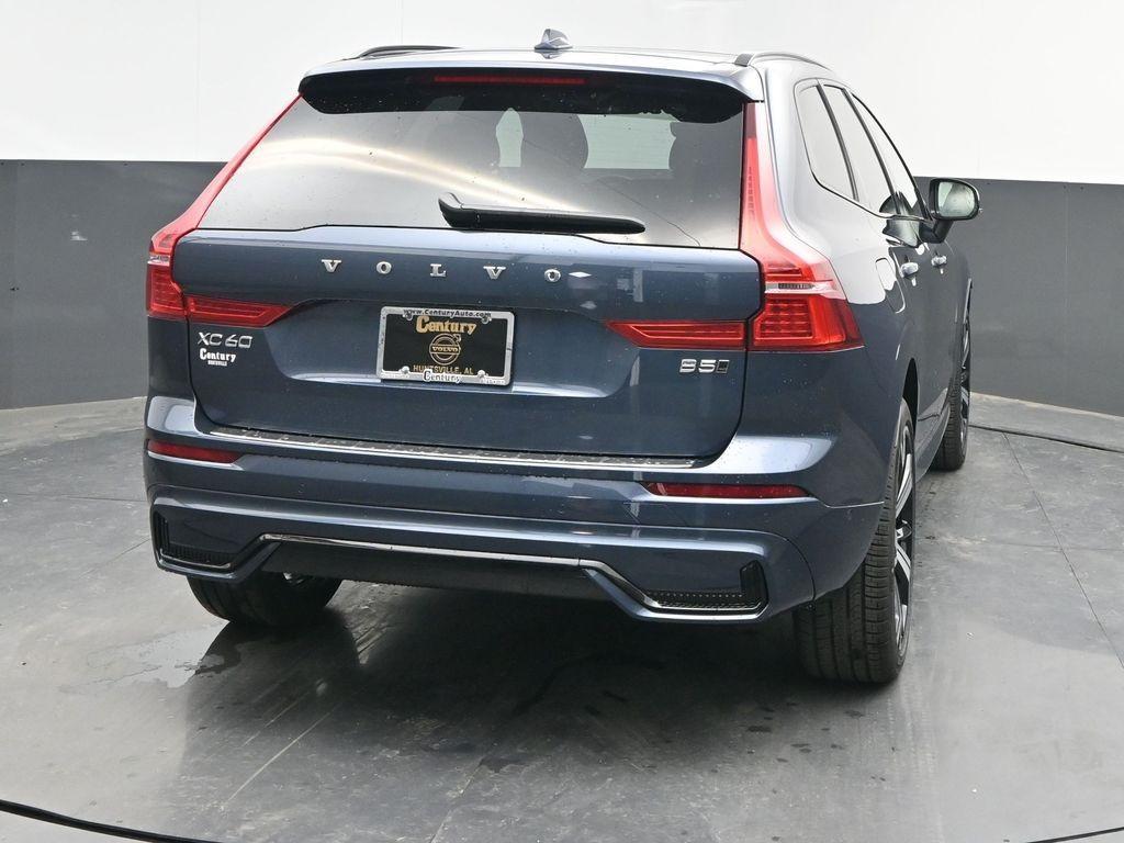 new 2025 Volvo XC60 car, priced at $60,660