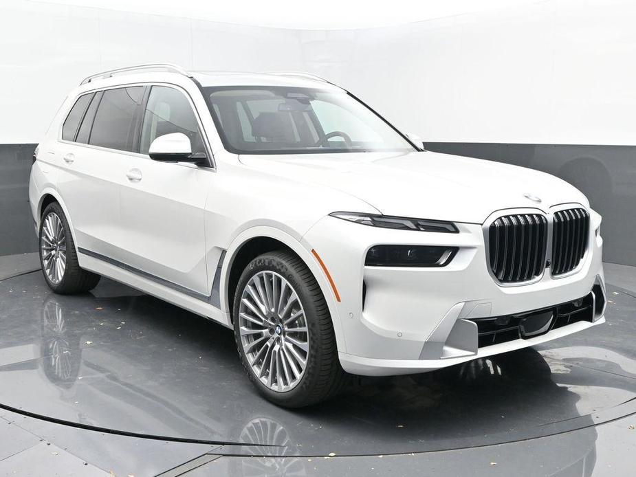 new 2025 BMW X7 car, priced at $93,150