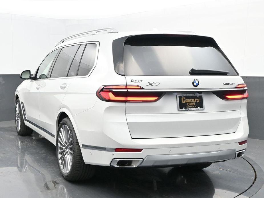 new 2025 BMW X7 car, priced at $93,150