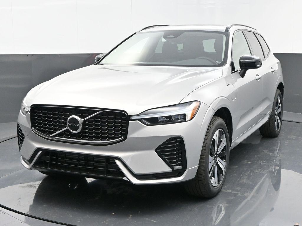 new 2025 Volvo XC60 Plug-In Hybrid car, priced at $60,935