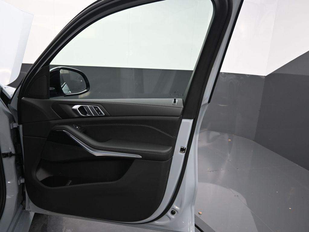 new 2025 BMW X5 PHEV car, priced at $82,860