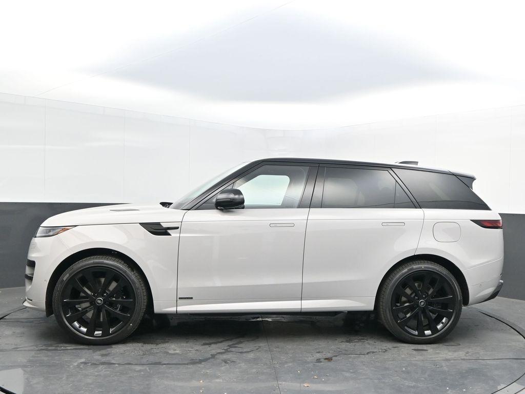 new 2025 Land Rover Range Rover Sport car, priced at $125,600