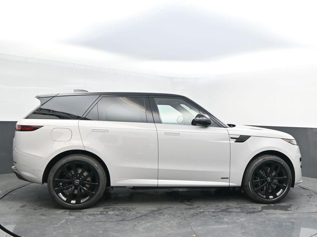 new 2025 Land Rover Range Rover Sport car, priced at $125,600