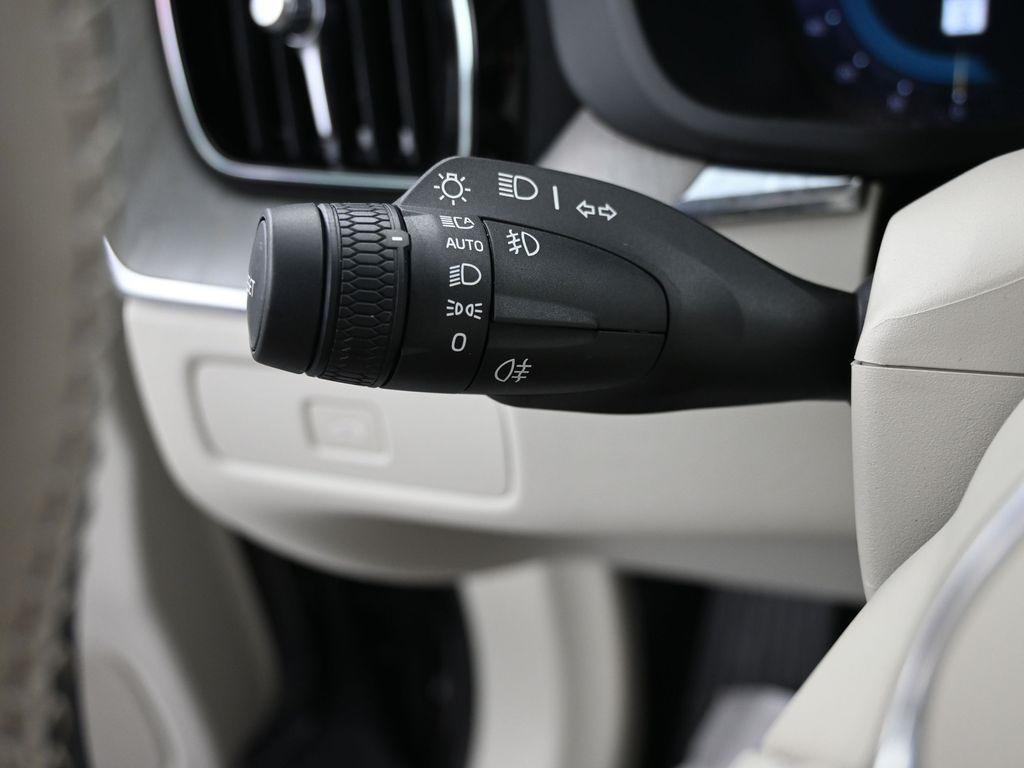 used 2024 Volvo XC60 car, priced at $37,998