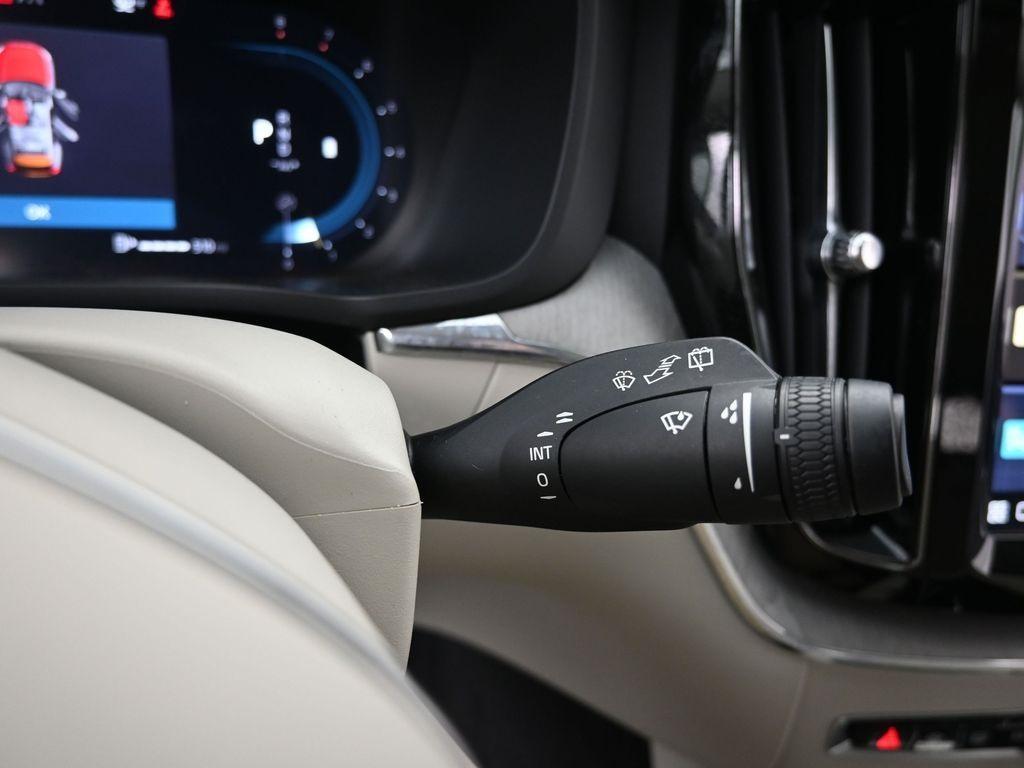 used 2024 Volvo XC60 car, priced at $37,998